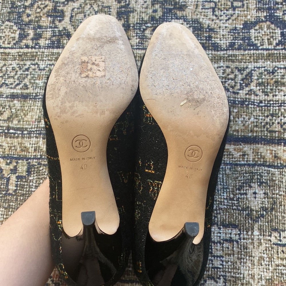 CHANEL Black Tweed bow Heels 40 - Picture 7 of 7